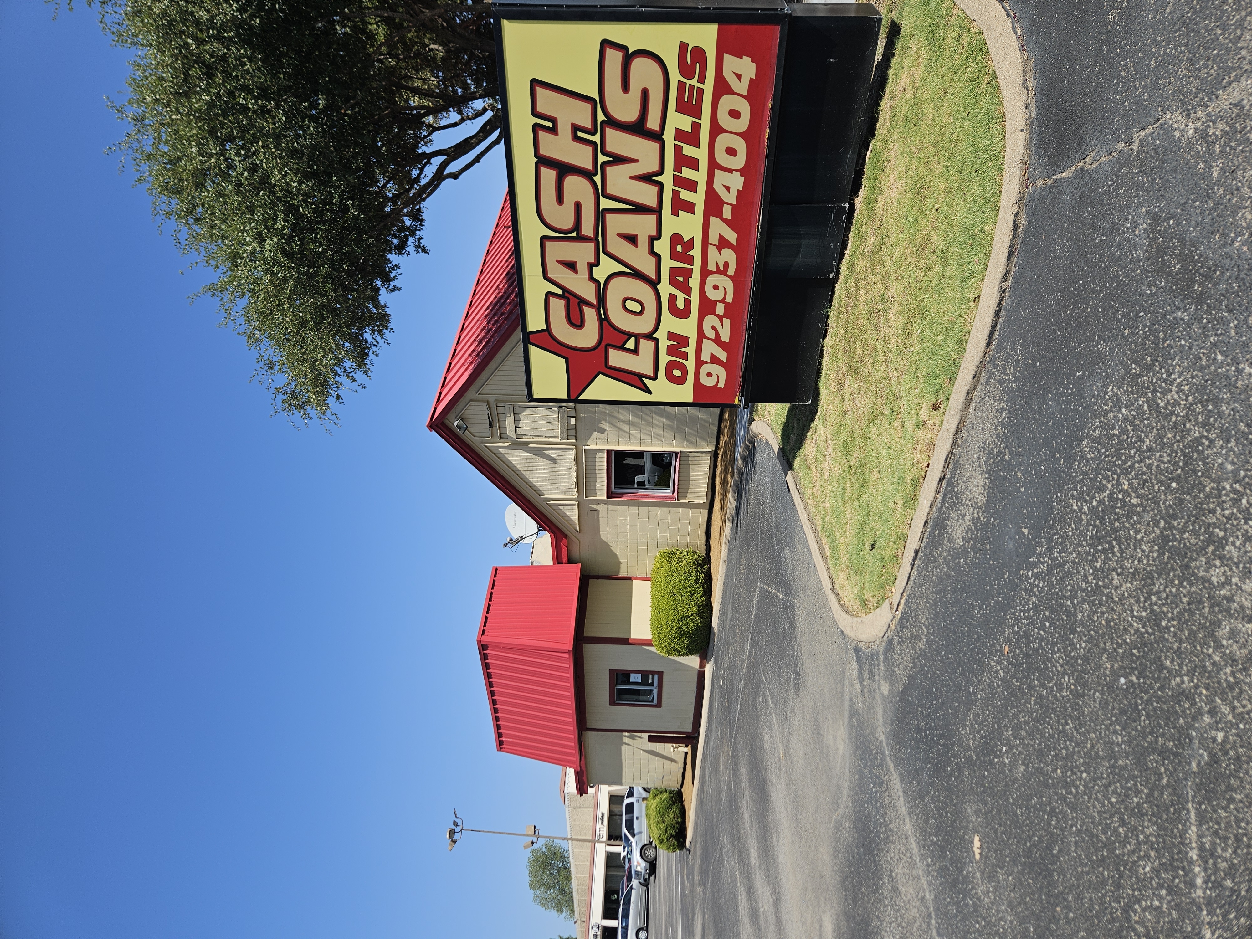 401 N. Highway 77, Waxahachie