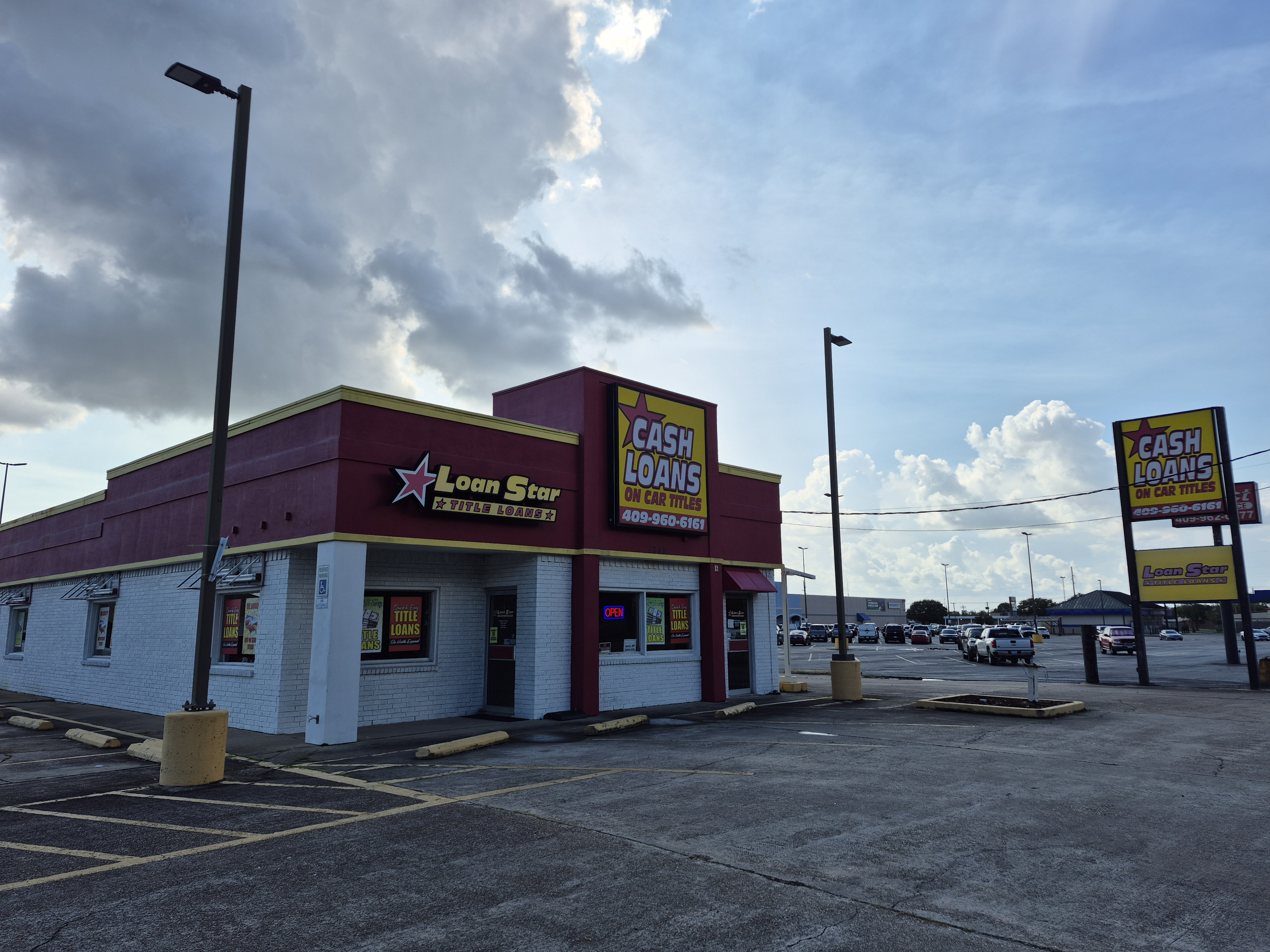 3749 Twin City Hwy., Port Arthur