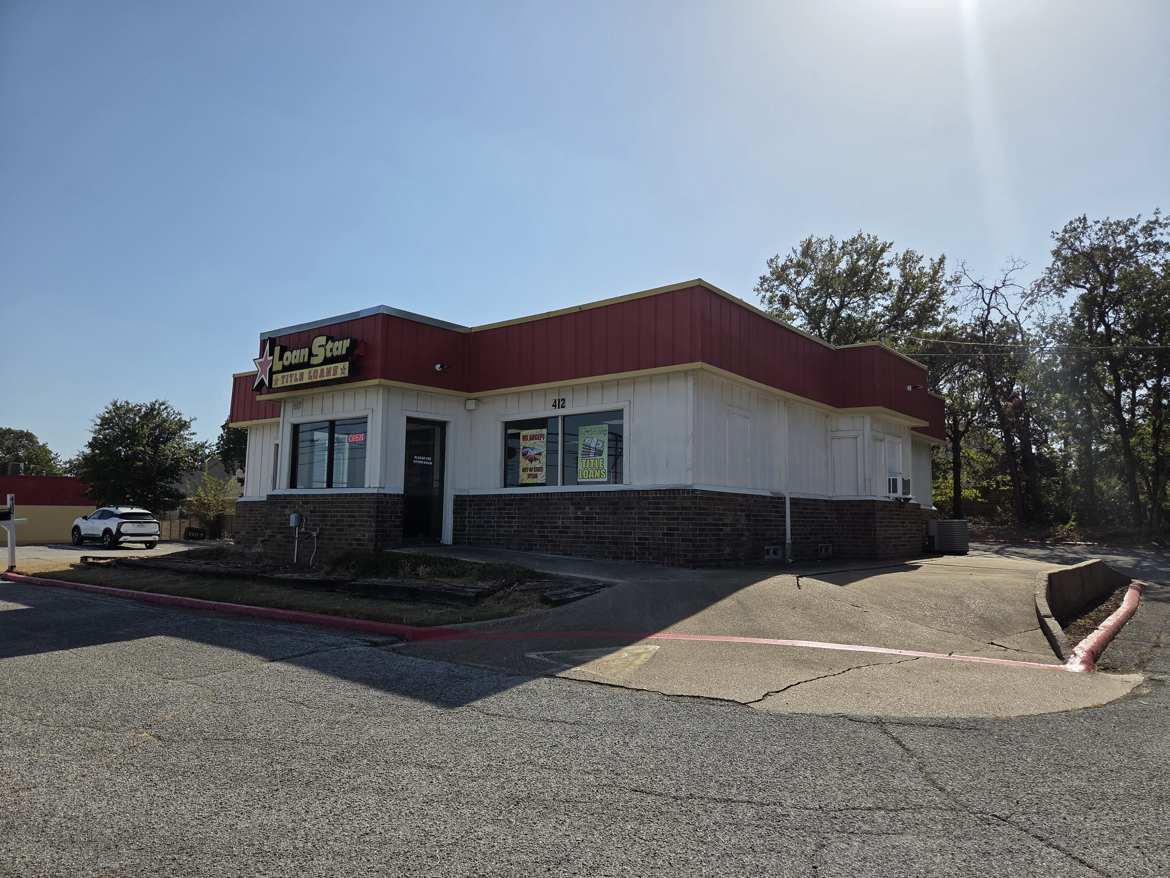412 S. Industrial Blvd., Euless